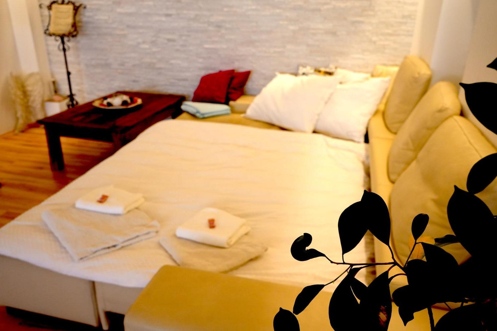 Dreamly Suites Oslip Bagian luar foto